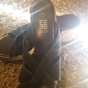 Im selling Faded Glory shoes/heels